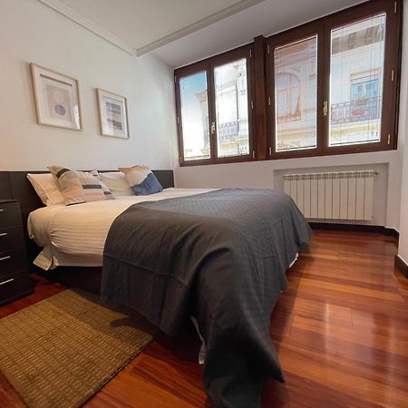 Atuaire Home Vivienda A Luminosa Parking Incluido En Plena Calle Comercial Burgo 外观 照片
