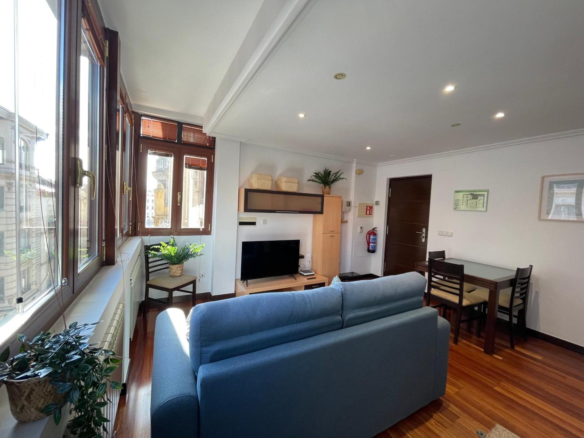 Atuaire Home Vivienda A Luminosa Parking Incluido En Plena Calle Comercial Burgo 外观 照片