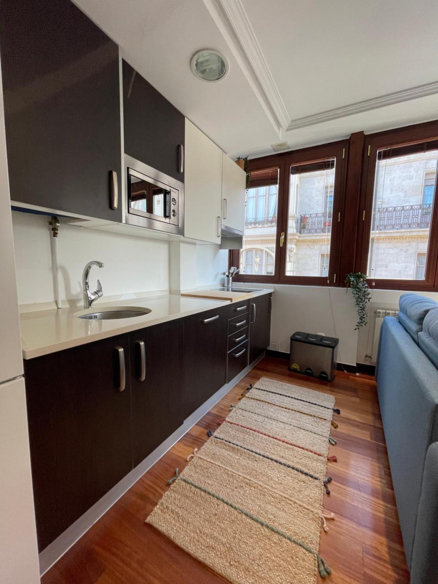 Atuaire Home Vivienda A Luminosa Parking Incluido En Plena Calle Comercial Burgo 外观 照片